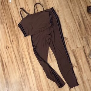 All in Motion Brown Two-Piece Active Set - M